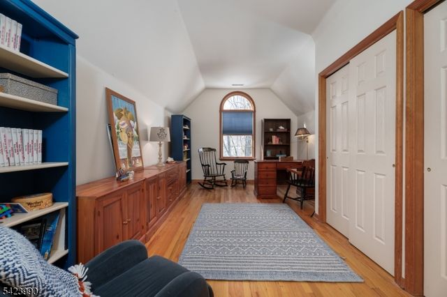 39 Red Oak Way, Montgomery Twp., NJ 08502