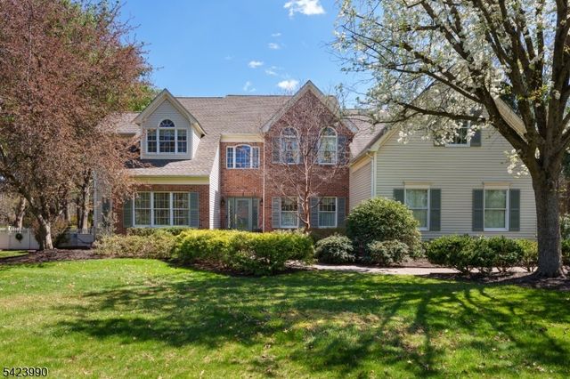 39 Red Oak Way, Montgomery Twp., NJ 08502