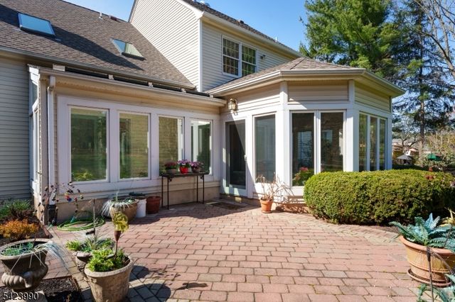 39 Red Oak Way, Montgomery Twp., NJ 08502