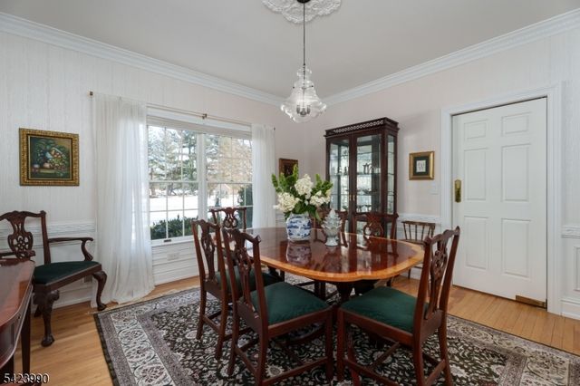 39 Red Oak Way, Montgomery Twp., NJ 08502