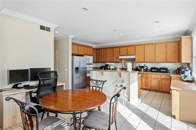 15359 Palm Leaf, Fontana, CA 92336