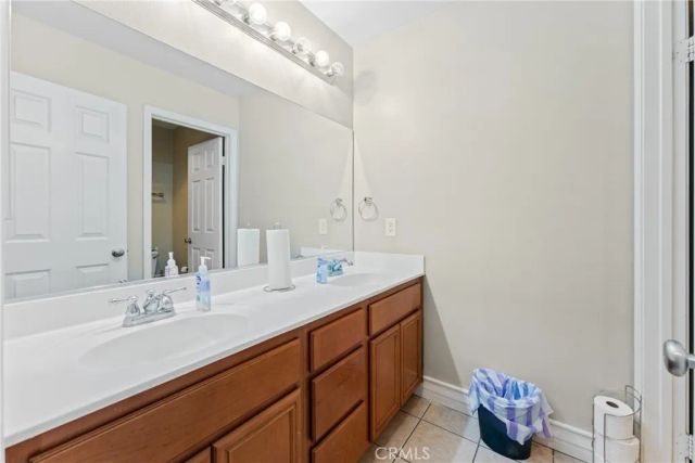 15359 Palm Leaf, Fontana, CA 92336