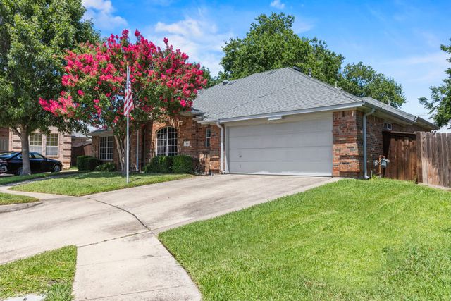 684 Jeff Court, Irving, TX 75060