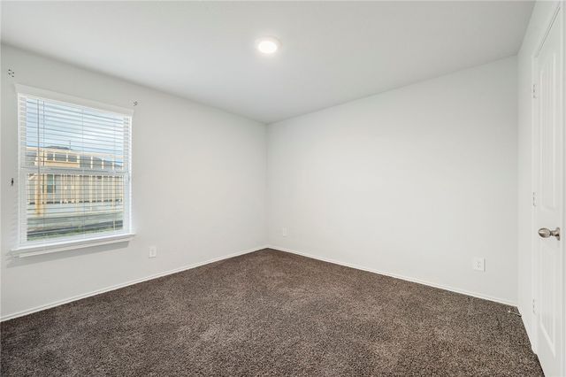 8004 Front Nine Lane, Navasota, TX 77868