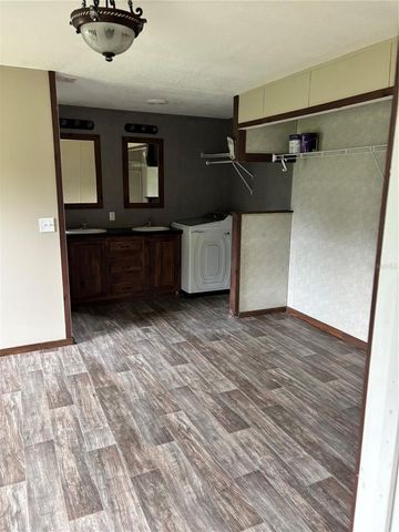 11511 NE 110TH TERRACE, Oxford, FL 34484