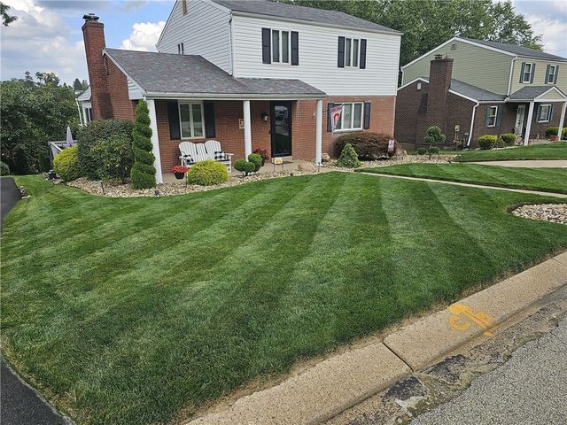 1846 Gina Dr, West Mifflin, PA 15122