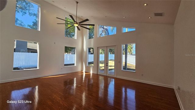 1092 N FLORIDA AVENUE, Tarpon Springs, FL 34689