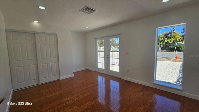 1092 N FLORIDA AVENUE, Tarpon Springs, FL 34689