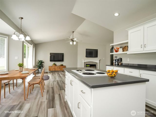 1913 NW 86th Circle, Vancouver, WA 98665