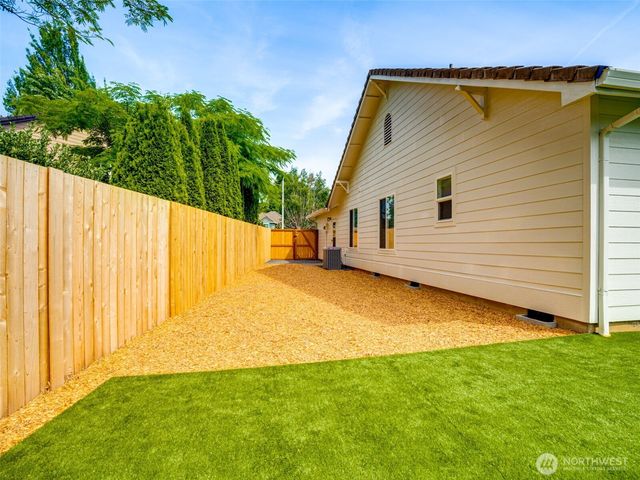 1913 NW 86th Circle, Vancouver, WA 98665