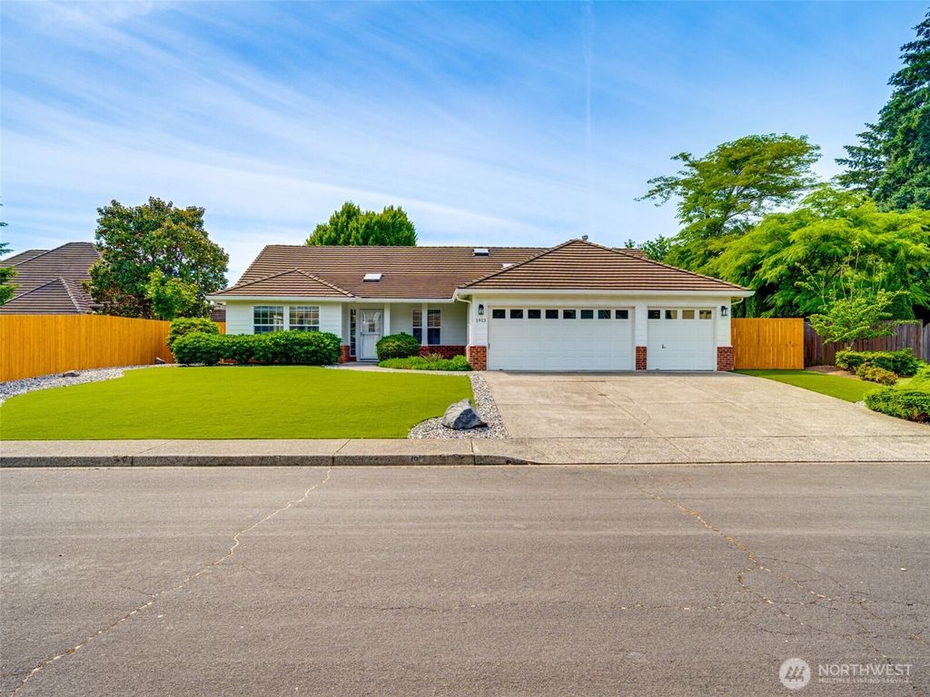 1913 NW 86th Circle, Vancouver, WA 98665