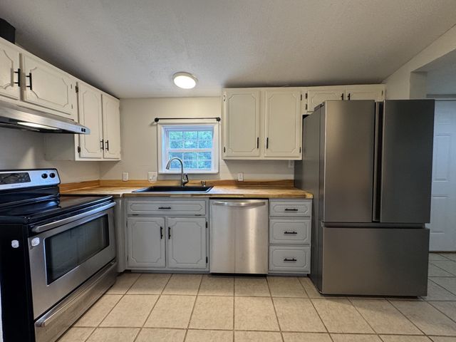 467 Gip Manning Rd, Clarksville, TN 37042