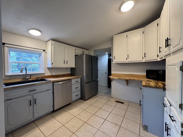 467 Gip Manning Rd, Clarksville, TN 37042