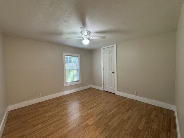 467 Gip Manning Rd, Clarksville, TN 37042