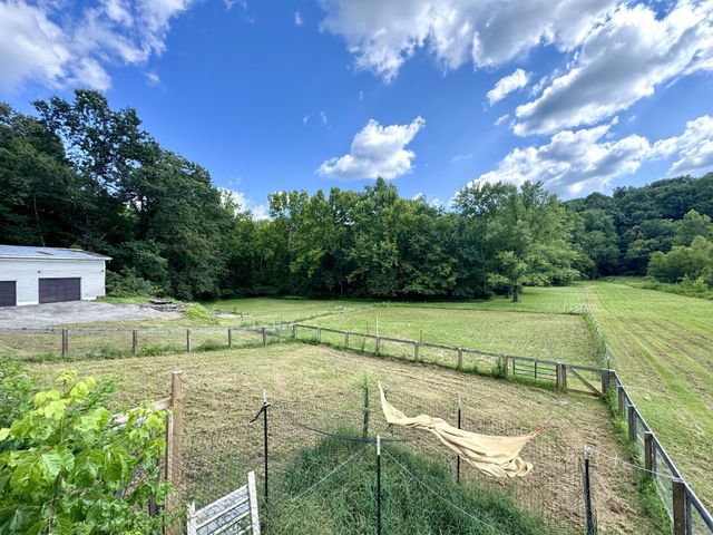 467 Gip Manning Rd, Clarksville, TN 37042