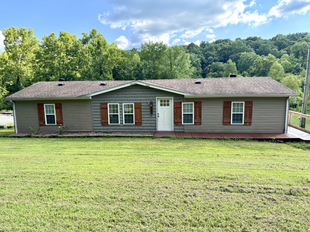 467 Gip Manning Rd, Clarksville, TN 37042