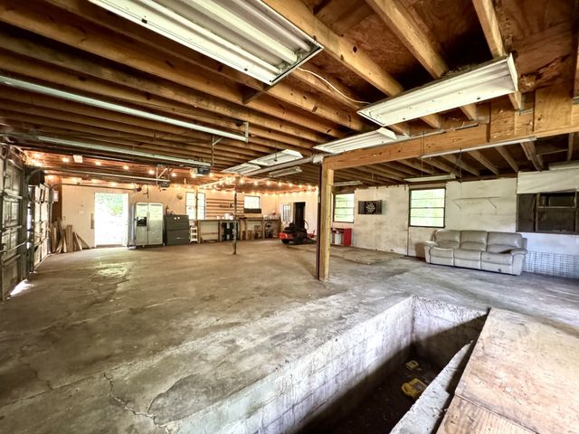 467 Gip Manning Rd, Clarksville, TN 37042
