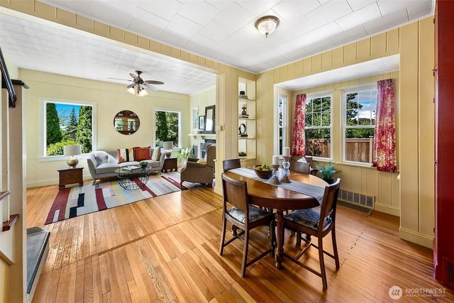 415 9th Street, Snohomish, WA 98290
