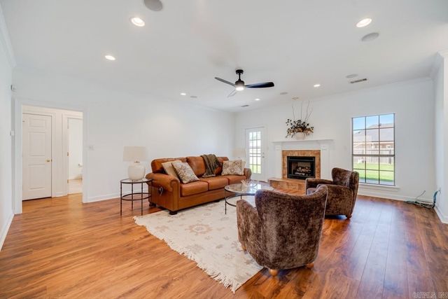 1340 Stone Crest Drive, Conway, AR 72034