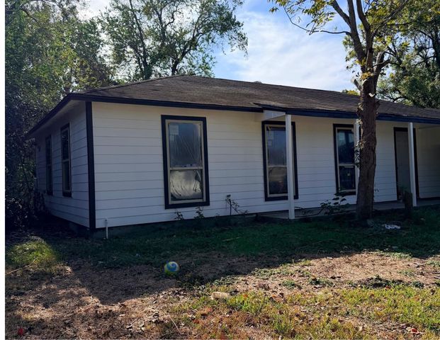 5626 Schevers Street, Houston, TX 77033