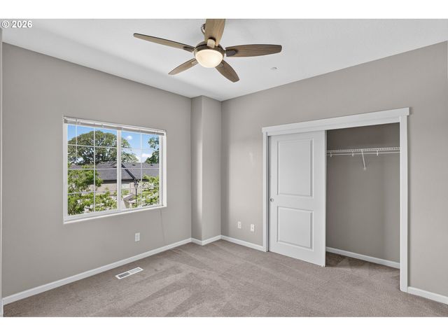 13136 Sw AUBERGINE Ter, Sherwood, OR 97140