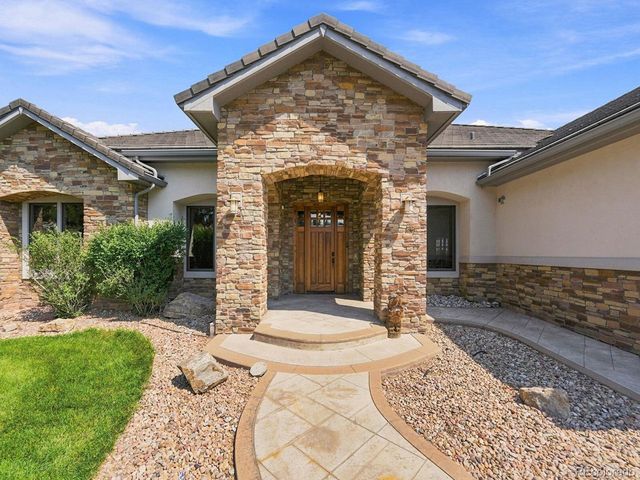 9753 Falcon Roost Pt, Parker, CO 80138