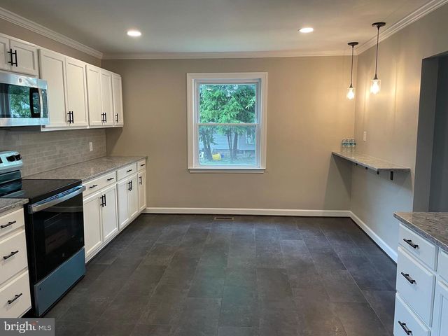 401 FOREST VIEW, Linthicum Heights, MD 21090