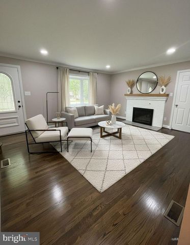 401 FOREST VIEW, Linthicum Heights, MD 21090