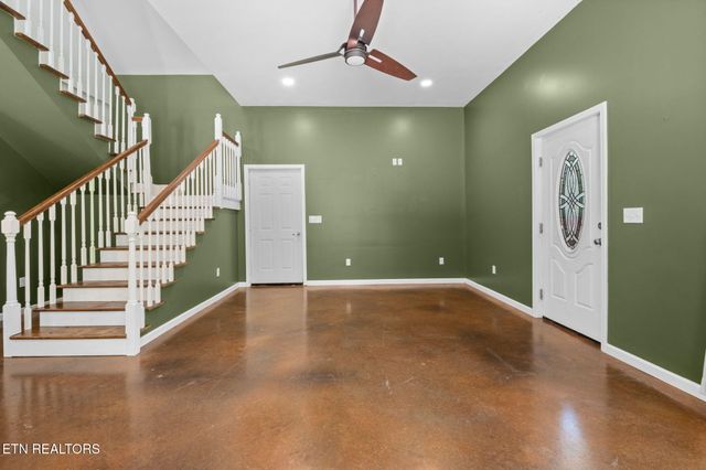 8811 Ellis Lane, Powell, TN 37849