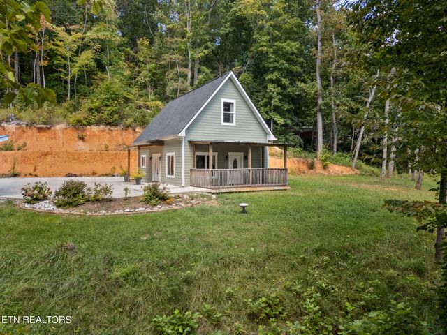 8811 Ellis Lane, Powell, TN 37849
