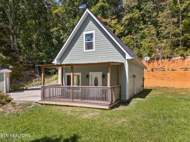8811 Ellis Lane, Powell, TN 37849