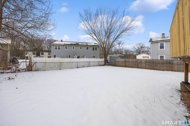 9 High Top Circle East, Hamden, CT 06514