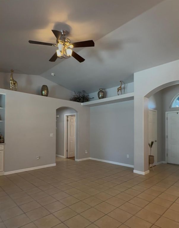 Image 12 of property listing at 3110 Chianti Avenue, Madera, CA 93637