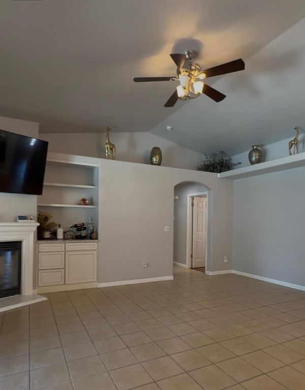 Image 14 of property listing at 3110 Chianti Avenue, Madera, CA 93637