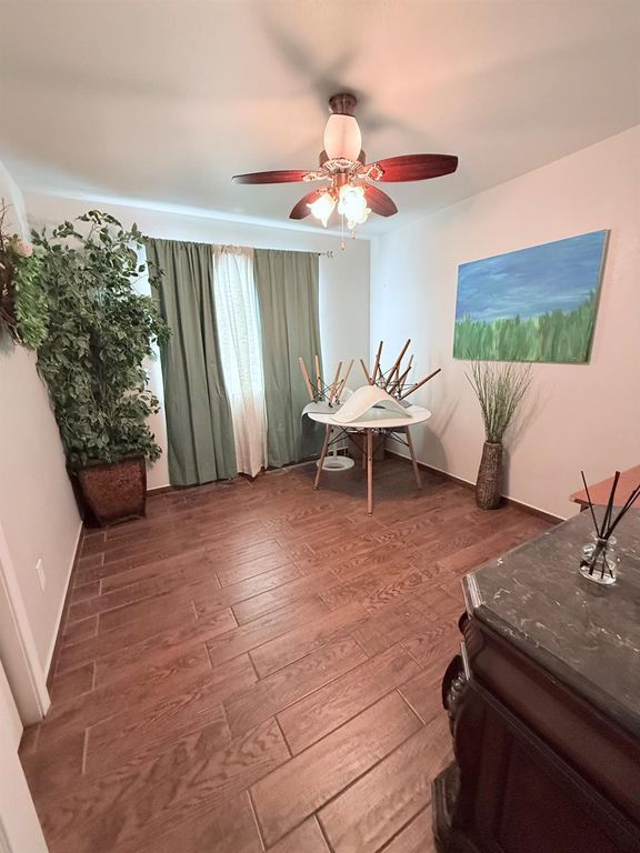 Image 8 of property listing at 3110 Chianti Avenue, Madera, CA 93637