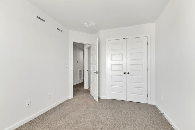 5044 Dayflower Drive, Hermitage, TN 37076