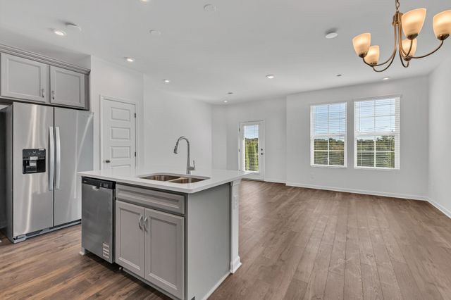 5044 Dayflower Drive, Hermitage, TN 37076