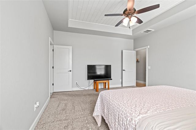 11216 SW 42nd Court, Mustang, OK 73064