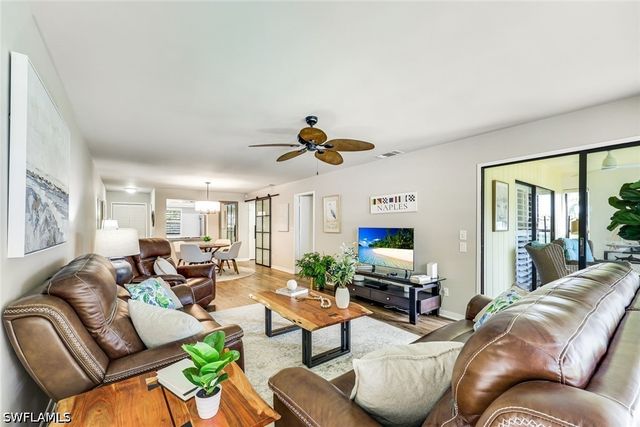 4300 Belair LN 12, Naples, FL 34103