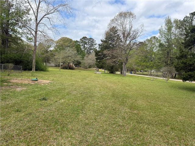 107 VALLEY Drive, Pineville, LA 71360