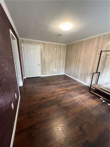 107 VALLEY Drive, Pineville, LA 71360