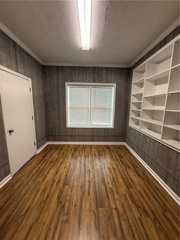 107 VALLEY Drive, Pineville, LA 71360