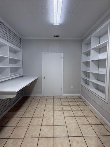 107 VALLEY Drive, Pineville, LA 71360