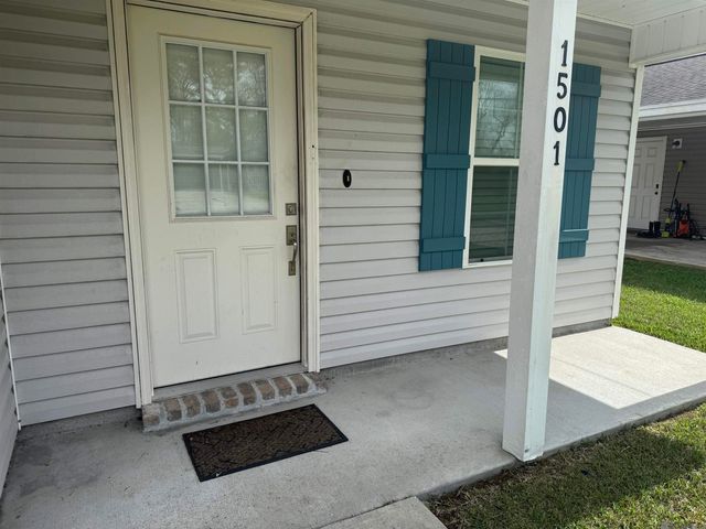 1501 Ravier Ln, Sunshine, LA 70780