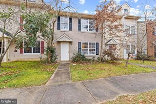 6140 SEA LION PL, Waldorf, MD 20603