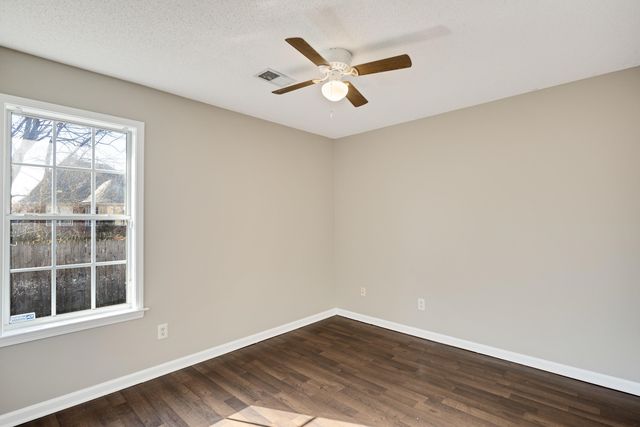 7775 SHADOW ELM LN, Bartlett, TN 38002