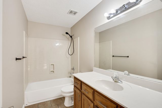 7775 SHADOW ELM LN, Bartlett, TN 38002