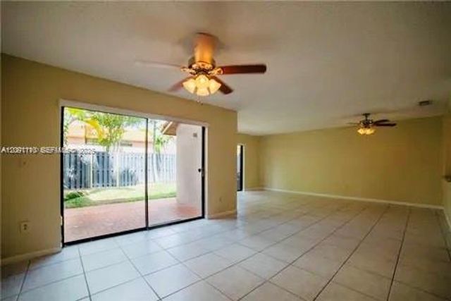 8818 SW 113th Place Circle E ., Miami, FL 33176