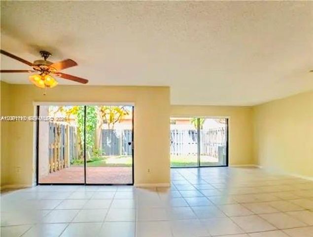 8818 SW 113th Place Circle E ., Miami, FL 33176