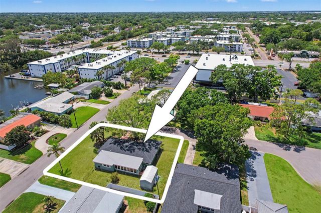 7901 3RD STREET N, St Petersburg, FL 33702